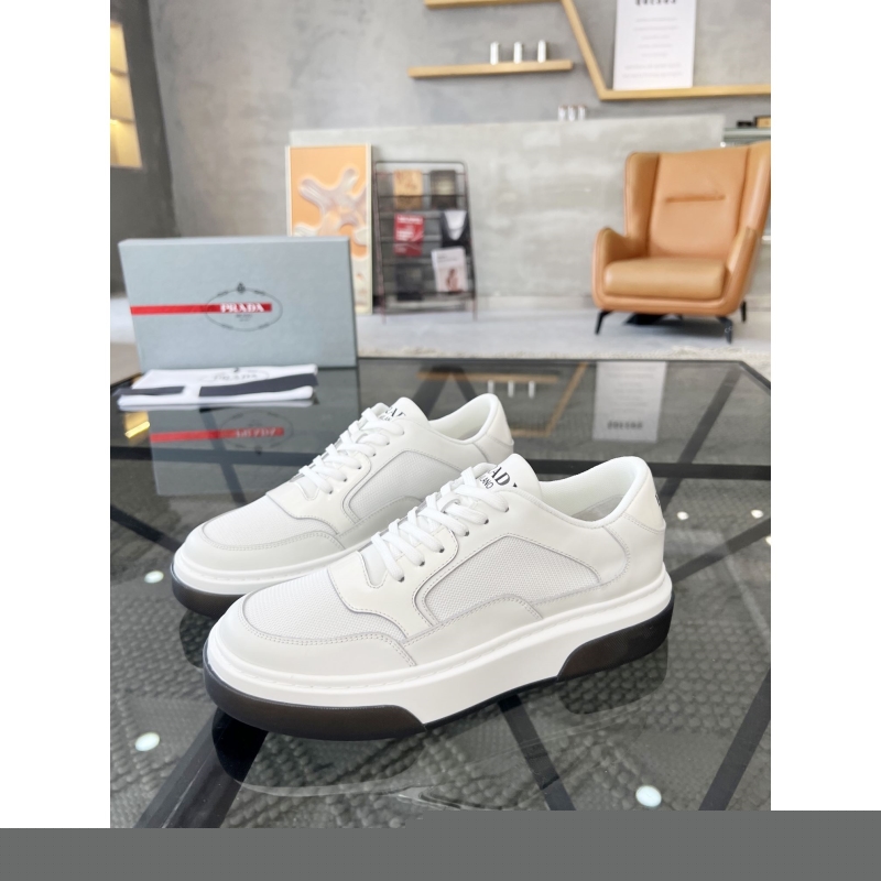 Pra*a casual shoes